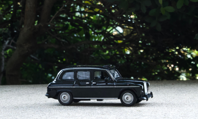 Welly Austin FX4 London Taxi 1/64